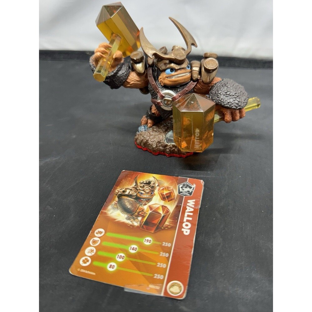 Skylanders Trap Team Wallop Earth Trap Master Figure Activision 2014 w/ Card